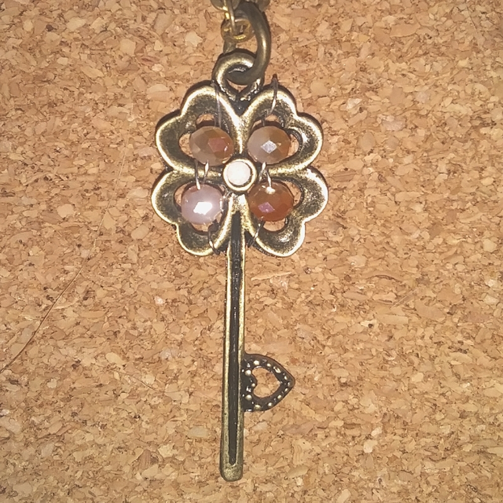 Necklace Bundle - Picture 6 of 7